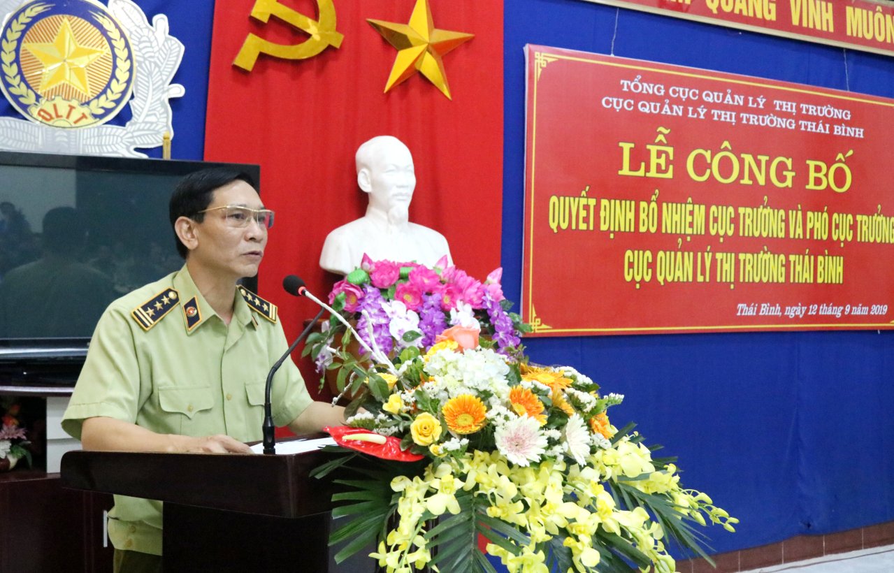 Đồng chí Nguyễn Văn Nghiên - Cục trưởng Cục QLLTT Thái Bình phát biểu.